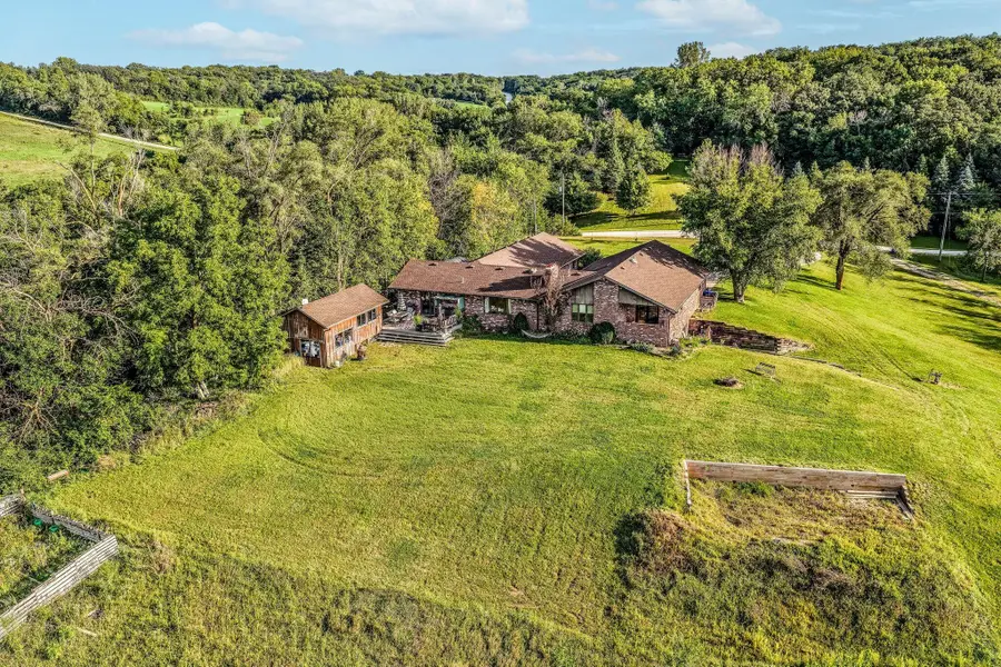 2377 Shea De Lane, Missouri Valley, IA 51555 - #3