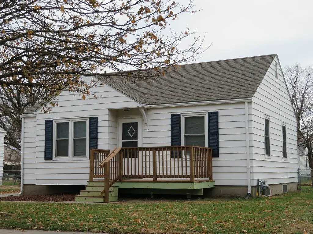3537 6th Avenue, Council Bluffs, IA 51501 - #1