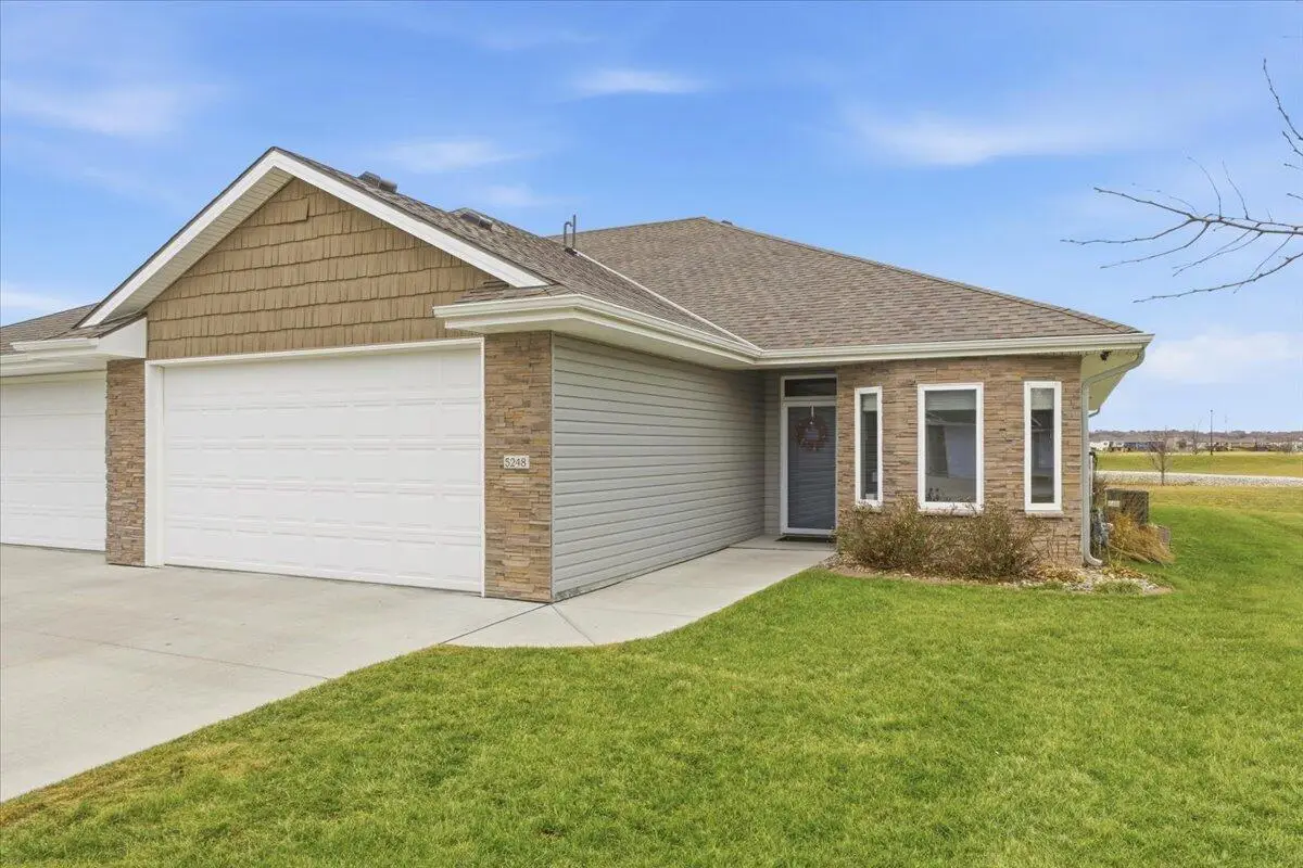 5248 Carriage Road, Council Bluffs, IA 51501 - #1