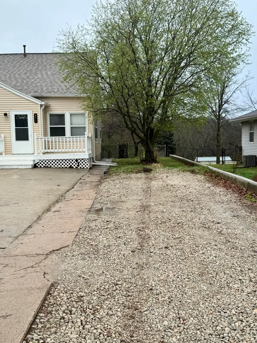 831 Palmer Avenue, Oakland, IA 51560 - #3