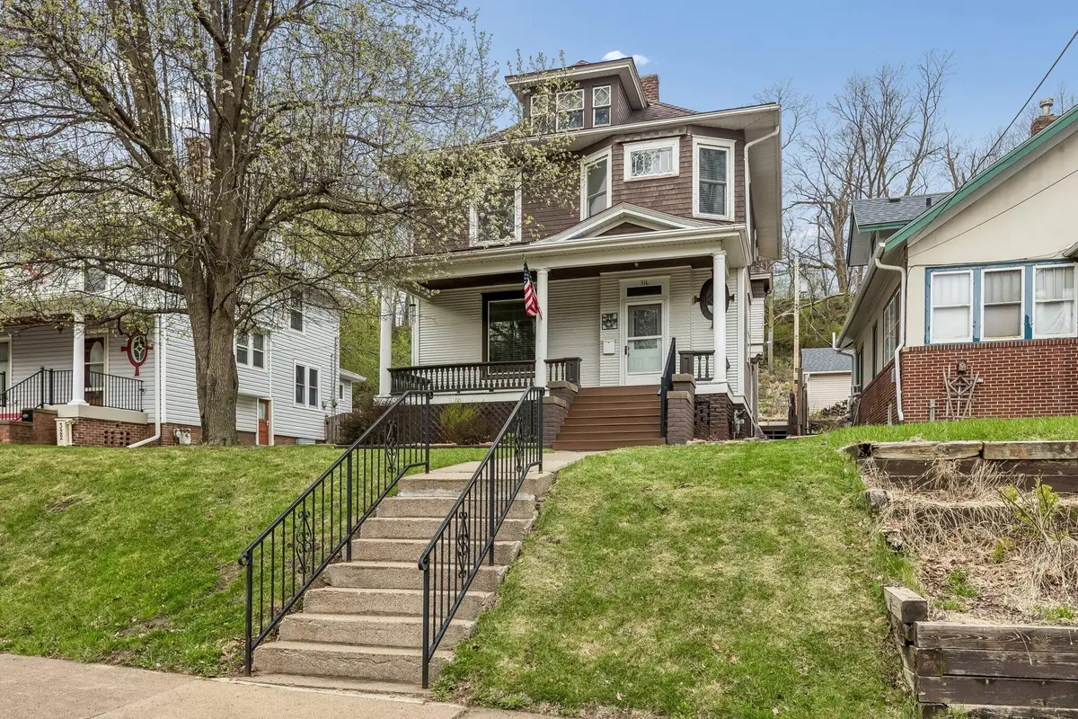 316 Glen Avenue, Council Bluffs, IA 51503 - #1