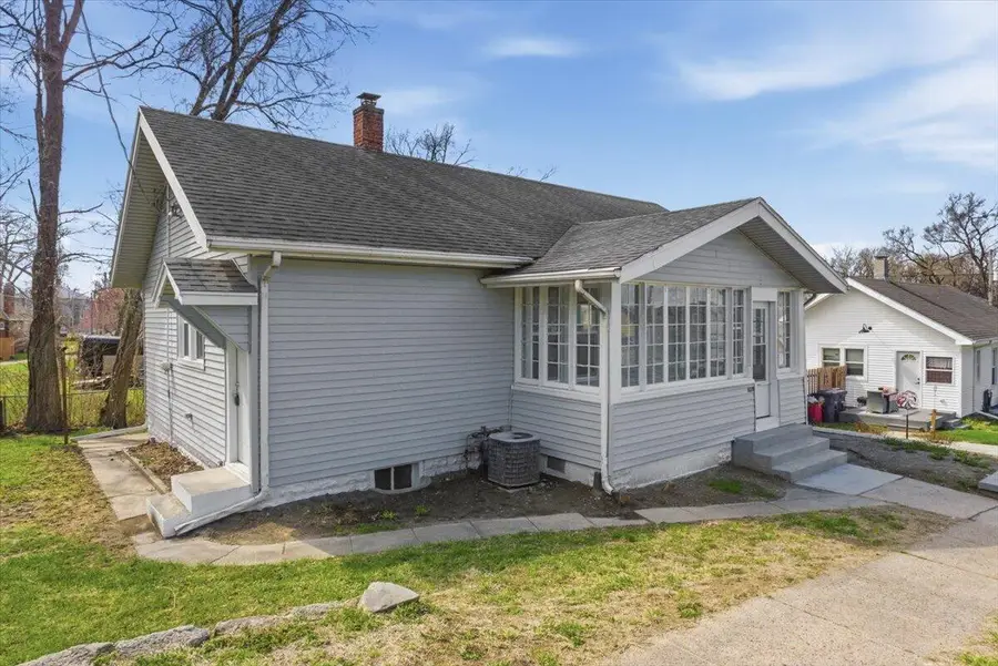 707 Wilson Avenue, Council Bluffs, IA 51503 - #3