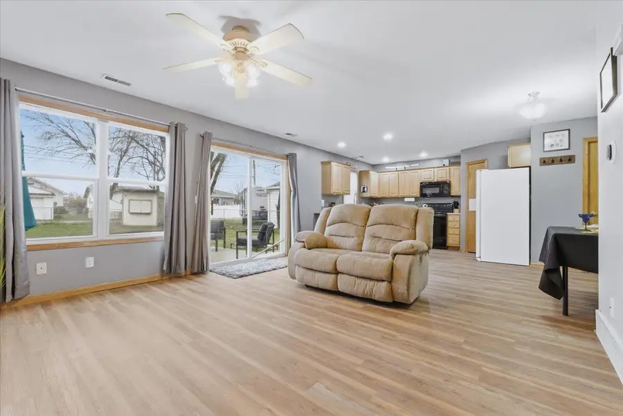 2622 3rd Avenue, Council Bluffs, IA 51501 - #2