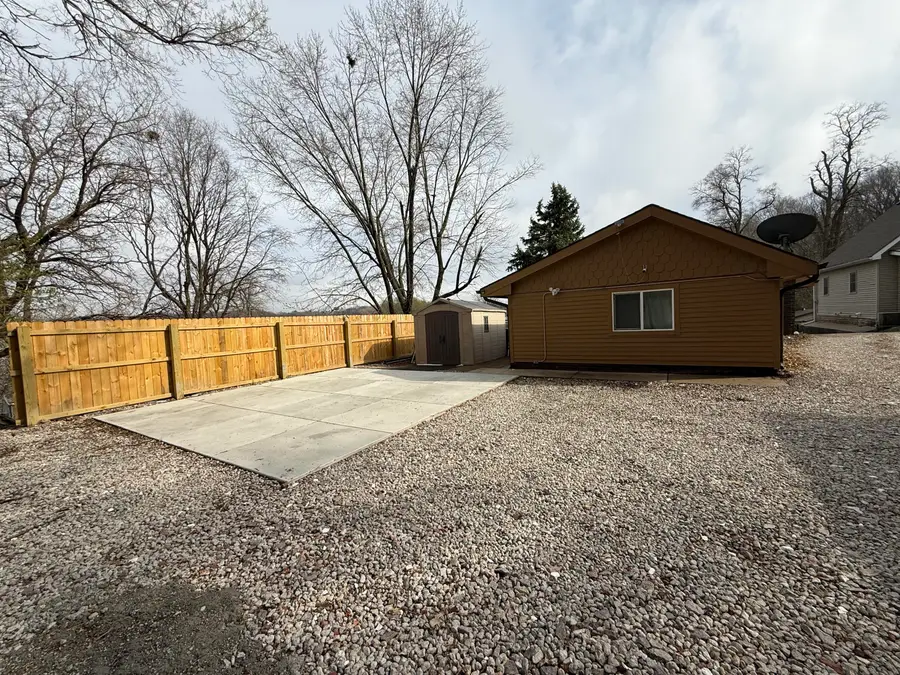 124 Hunter Avenue Avenue, Council Bluffs, IA 51503 - #2