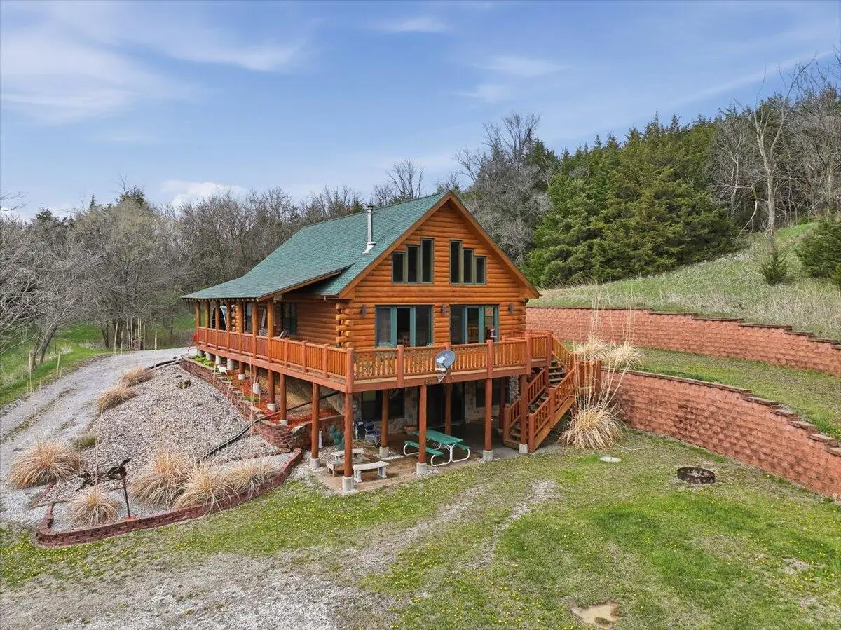 60815 Levi Road, Glenwood, IA 51534 - #1