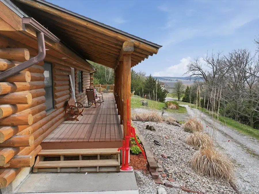 60815 Levi Road, Glenwood, IA 51534 - #2