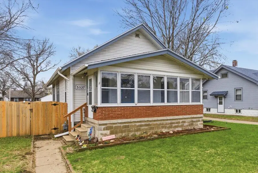 3527 Avenue C, Council Bluffs, IA 51501 - #2