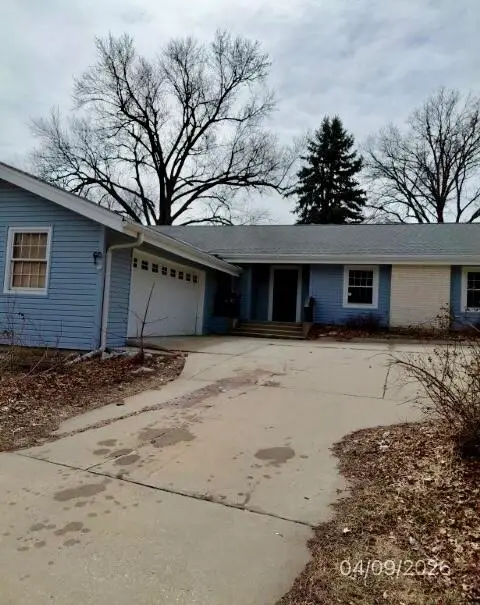 1321 Victoria Street, HARLAN, IA 51537