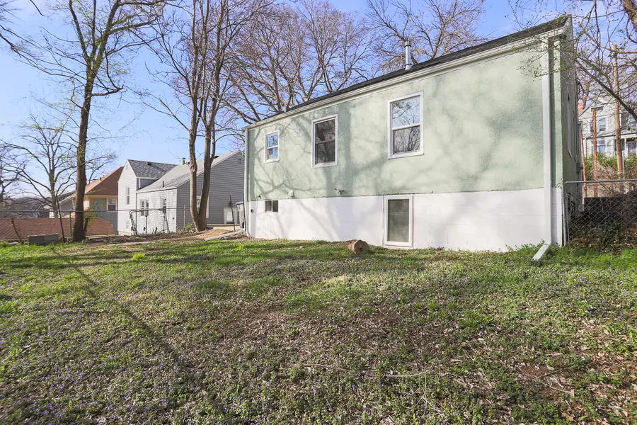 350 Frank Street, Council Bluffs, IA 51503 - #2