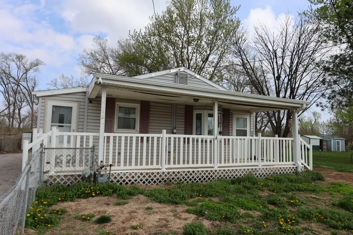 2102 Westside Drive, Council Bluffs, IA 51501 - #1