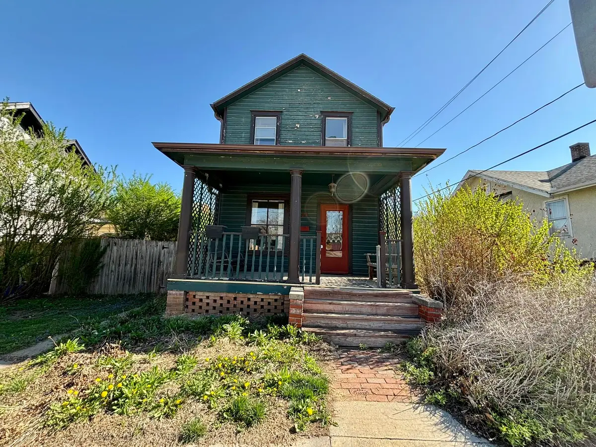 107 Lincoln Avenue, Council Bluffs, IA 51503 - #1