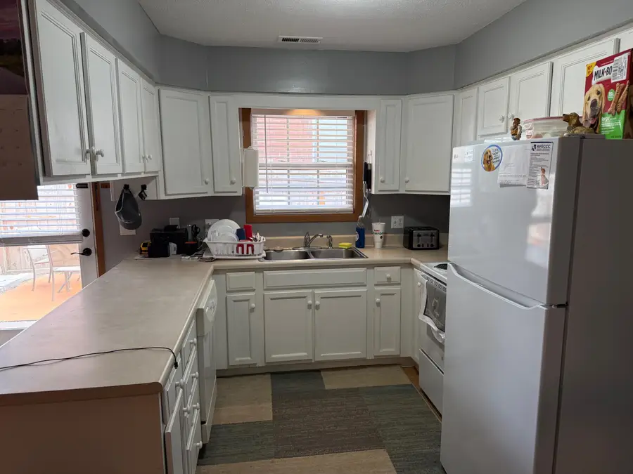 1705 2nd Avenue, Council Bluffs, IA 51501 - #3