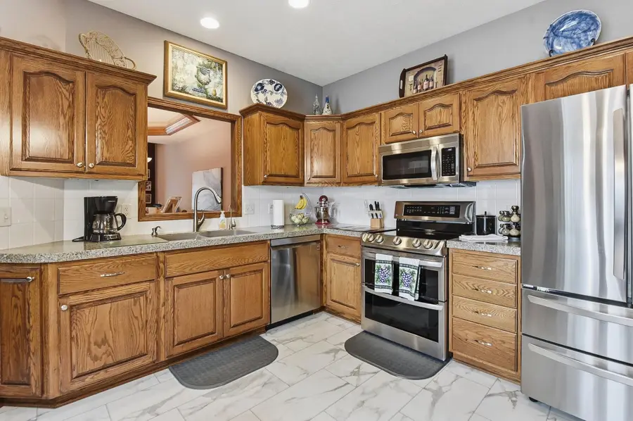 112 Mckenzie Circle, Council Bluffs, IA 51503 - #2