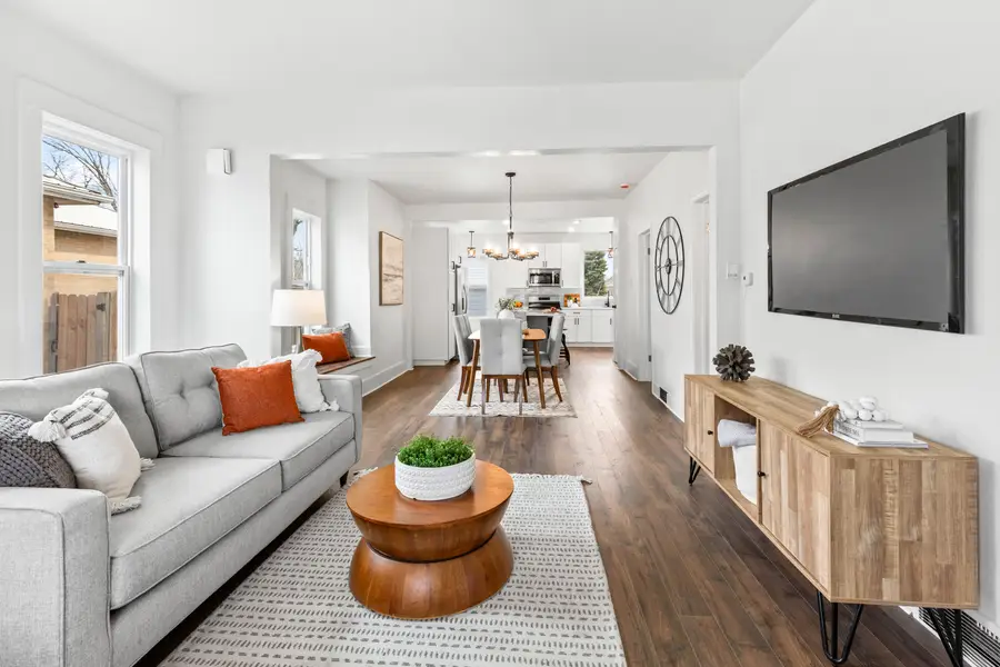 2415 Avenue F, Council Bluffs, IA 51501 - #2