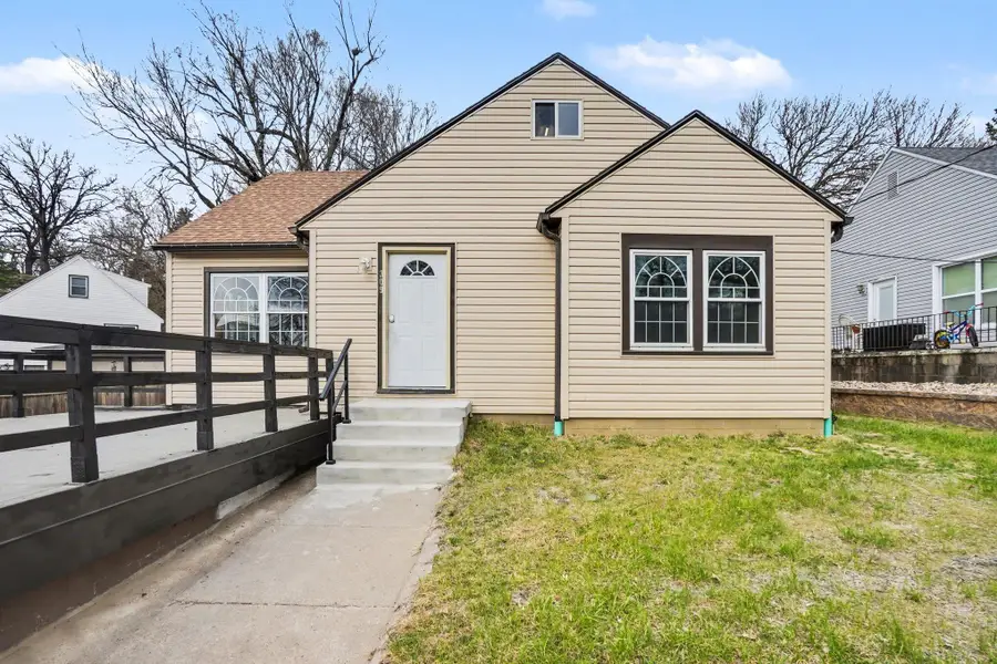 309 Perrin Place, Council Bluffs, IA 51503 - #2