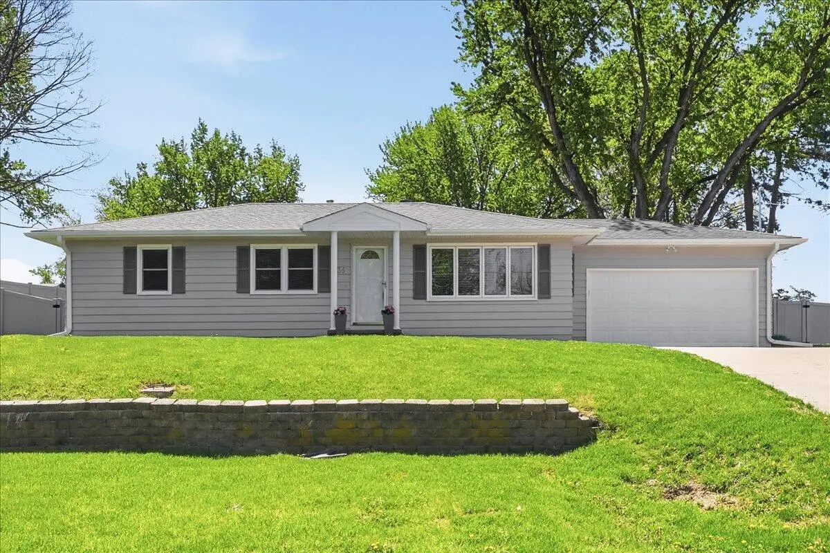 135 Crown Road, Council Bluffs, IA 51503 - #1