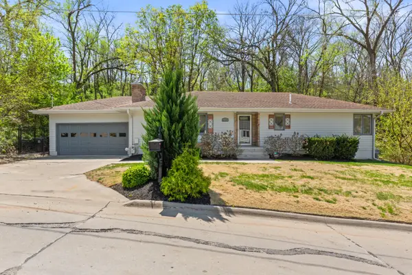 219 Elmwood Drive, COUNCIL BLUFFS, IA 51503