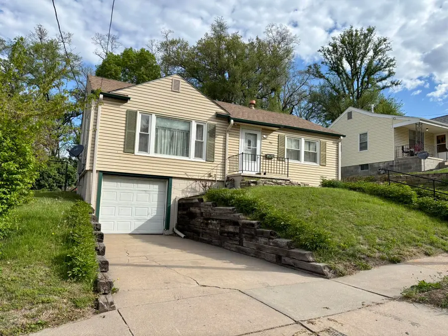 706 Wilson Avenue, Council Bluffs, IA 51503 - #2