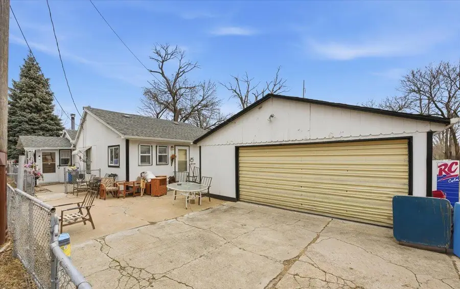 1429 10th Avenue, Council Bluffs, IA 51501 - Image #2