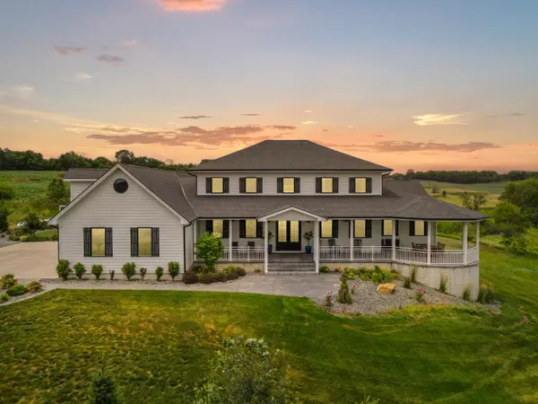 1427 Plum Creek Road, TABOR, IA 51653