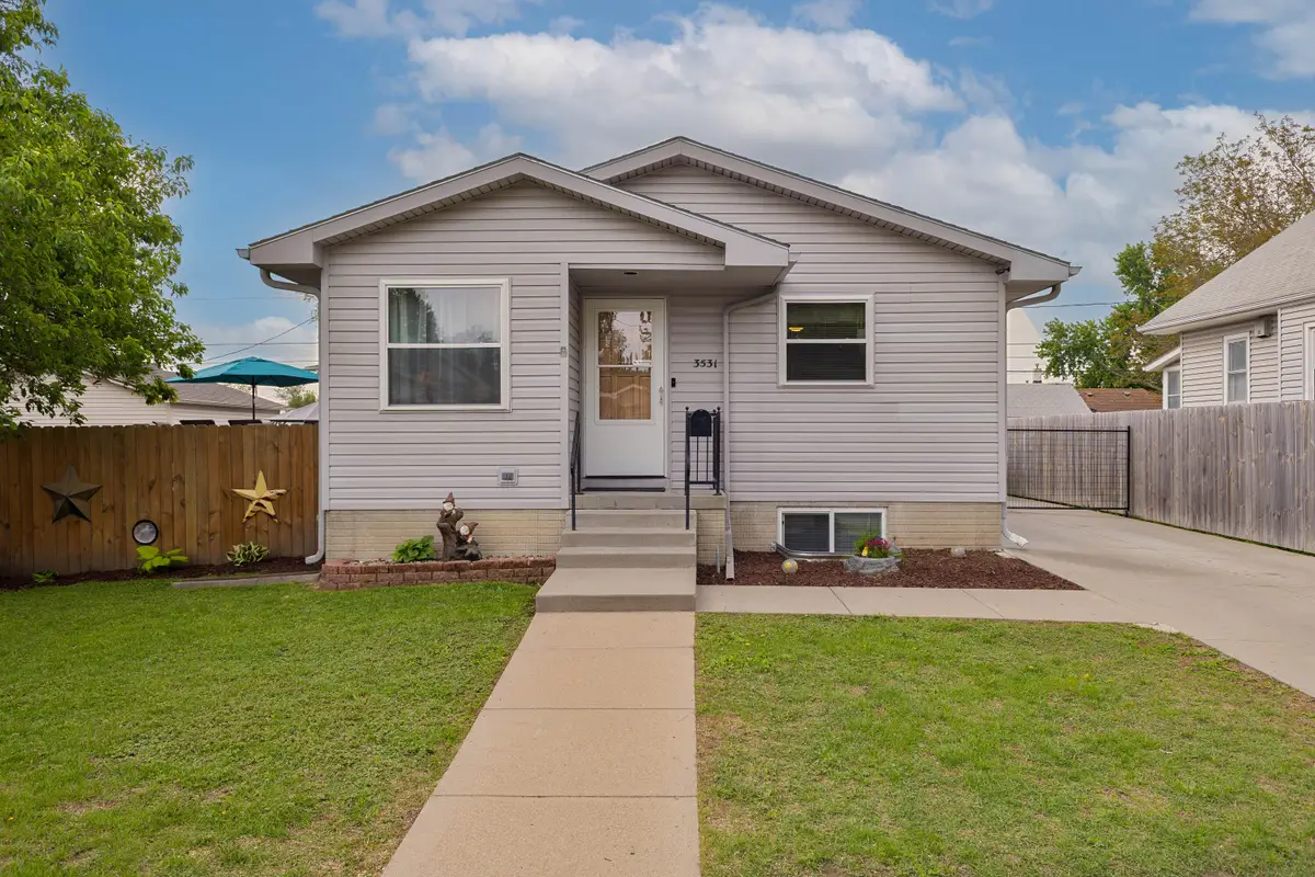 3531 Avenue B, Council Bluffs, IA 51501 - #1
