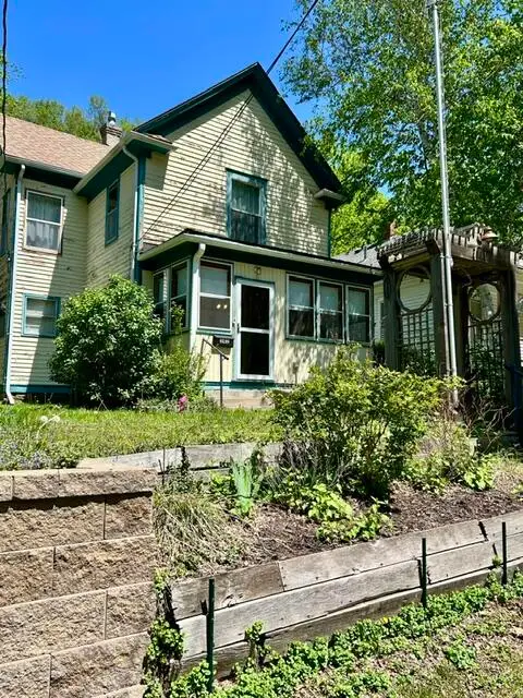 341 Lincoln Avenue, Council Bluffs, IA 51503 - #3