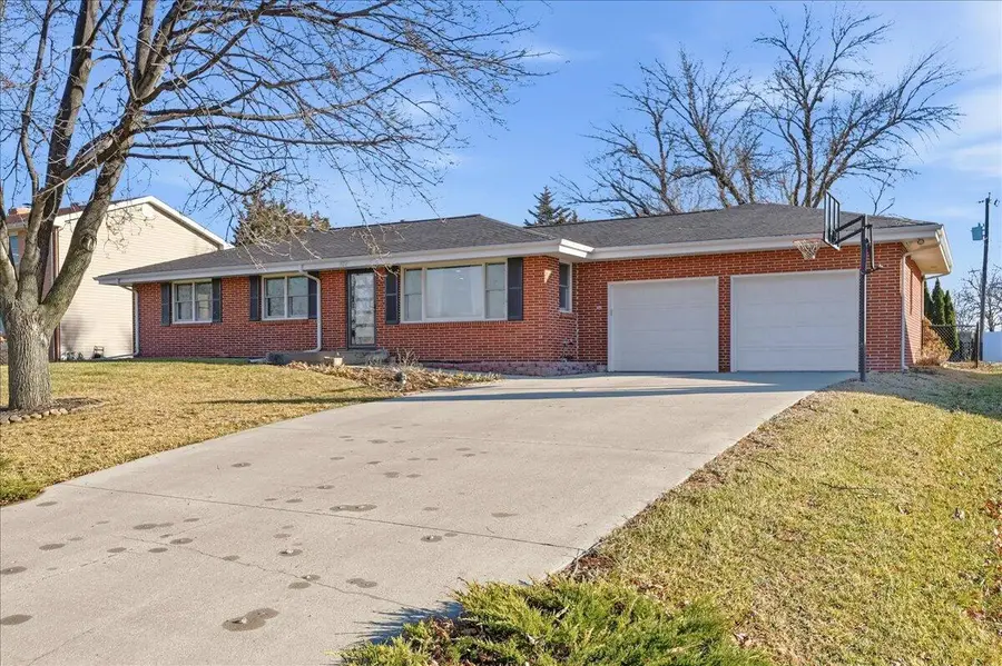 107 Surrey Avenue, Council Bluffs, IA 51503 - Image #3