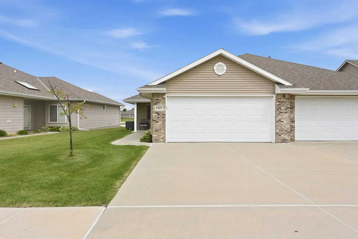 5327 Hardings Landing Road, Council Bluffs, IA 51501 - #1
