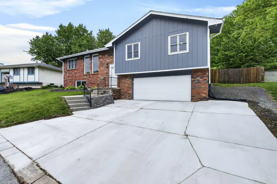 122 Rosebud Lane, Council Bluffs, IA 51503 - #3