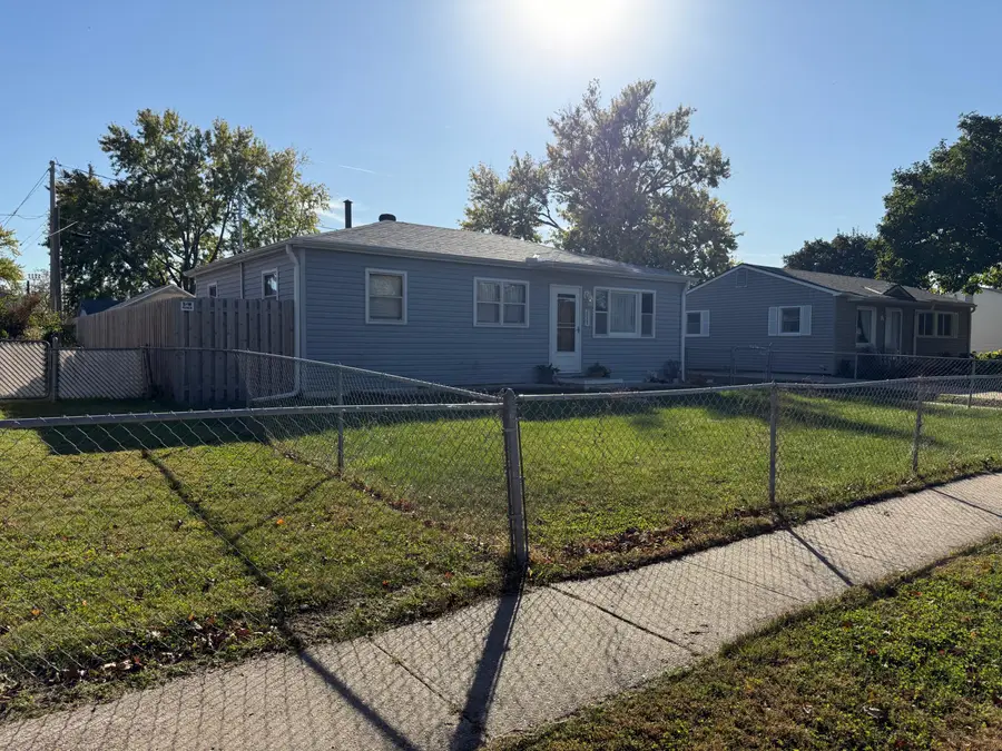 2007 Avenue M, Council Bluffs, IA 51501 - Image #2