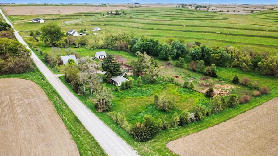 31325 Elmtree Road, Treynor, IA 51575 - #2
