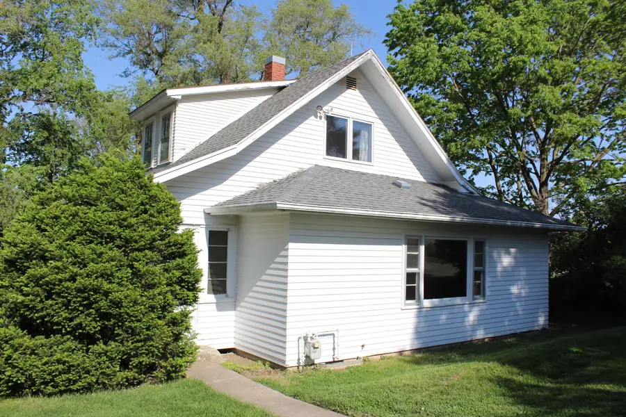 2156 Cottonwood Street, Missouri Valley, IA 51555 - #2
