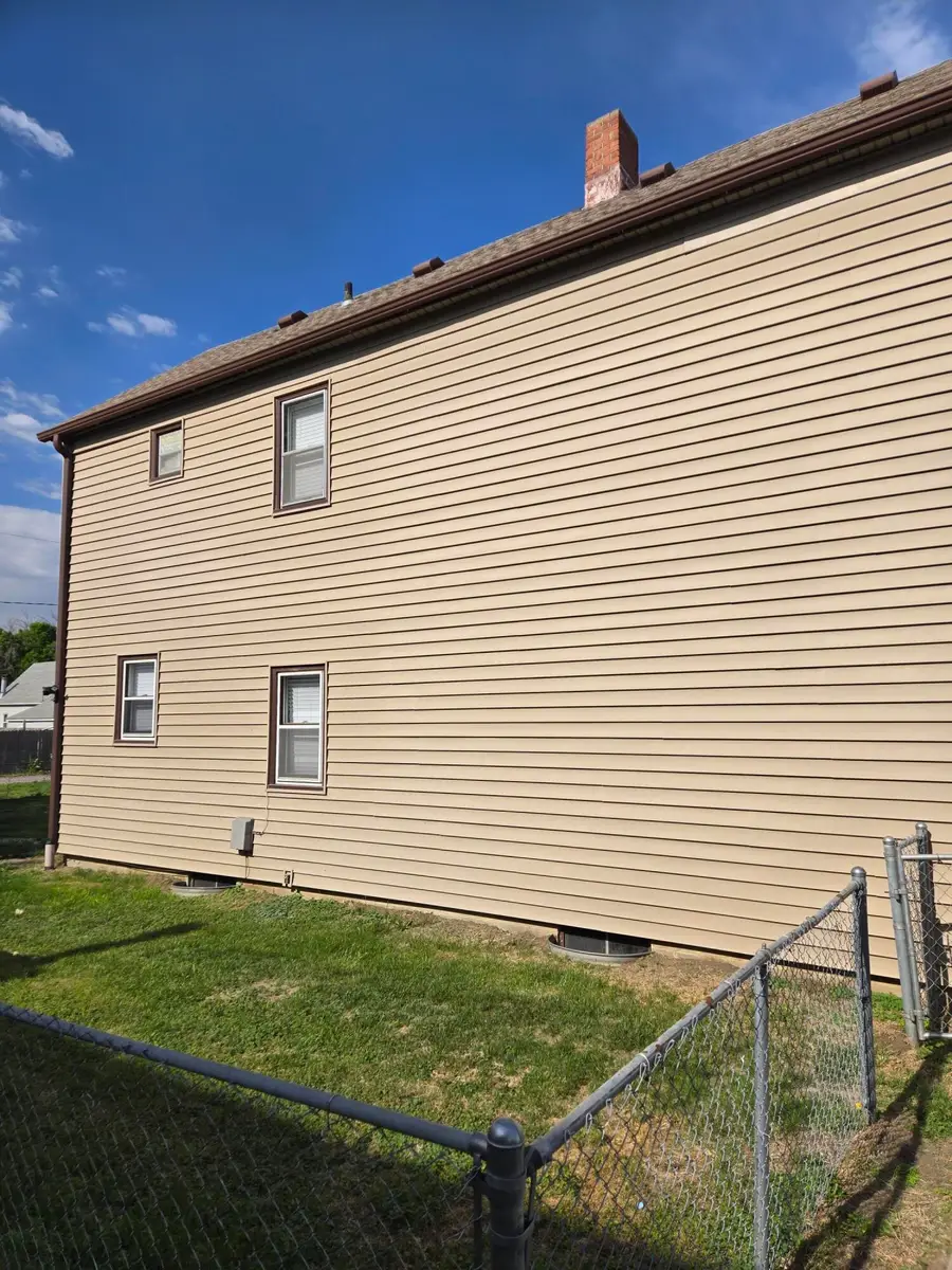 1725 E Avenue, Council Bluffs, IA 51501 - #2