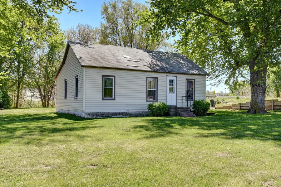 811 S Locust Street, Glenwood, IA 51534 - #3