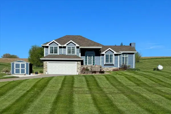 18580 Taylor Lane, COUNCIL BLUFFS, IA 51503