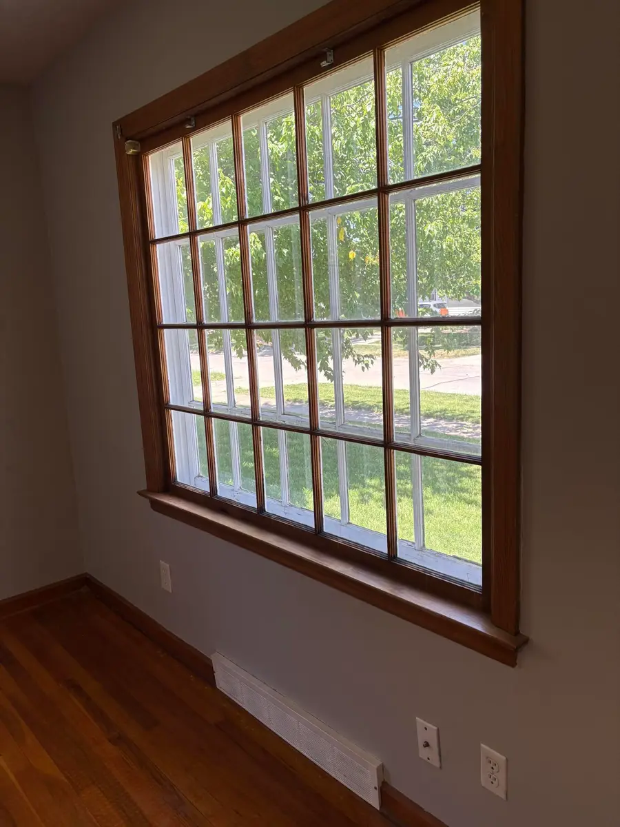 2435 4th Avenue, Council Bluffs, IA 51501 - #3