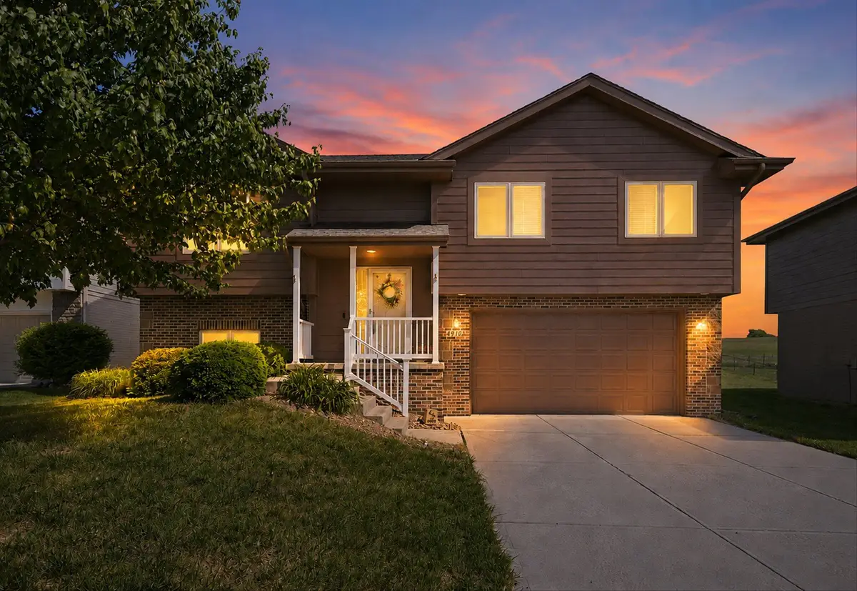 4910 Cedarbrook Drive, Council Bluffs, IA 51503 - #1