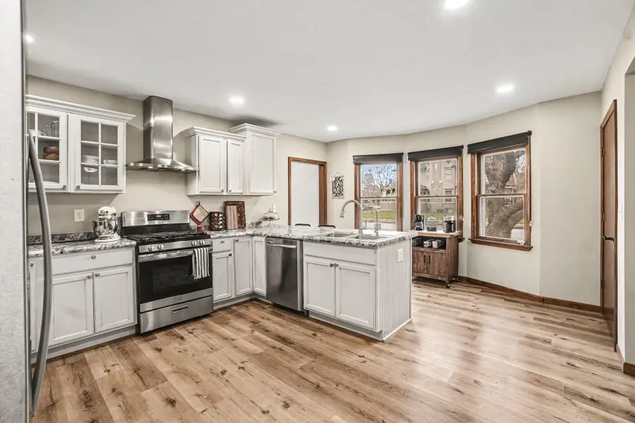 508 S 8th Street, Council Bluffs, IA 51501 - #3