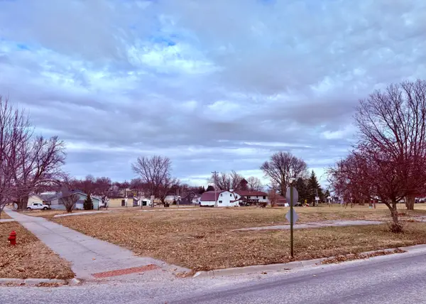 561 S Elm Street, AVOCA, IA 51521