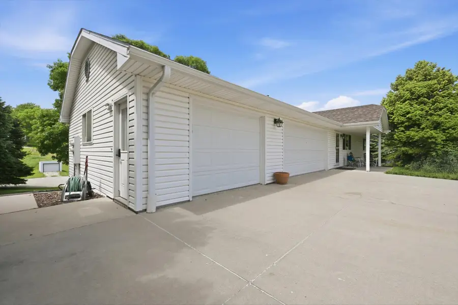 13238 Bluebird Lane, Council Bluffs, IA 51503 - #2
