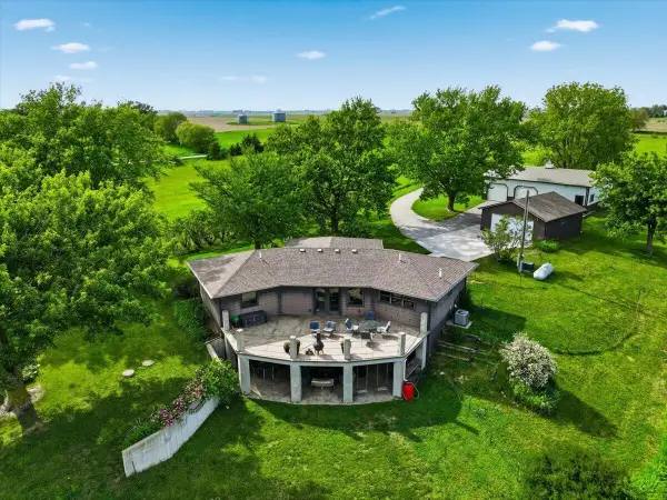 15819 525th Street, GRISWOLD, IA 51535