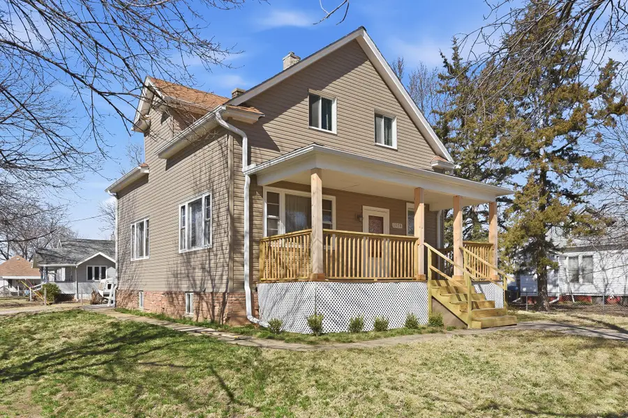 1620 S 9th Street, Council Bluffs, IA 51501 - #2
