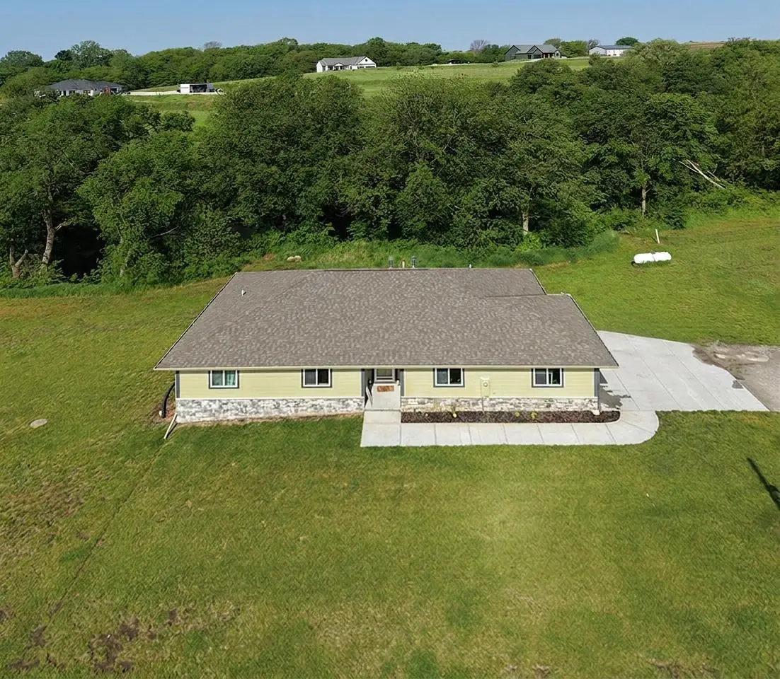 63190 250th Street, Glenwood, IA 51534 - #1