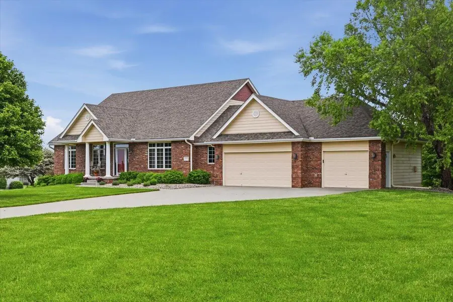 17933 Bent Tree Ridge Ridge, Council Bluffs, IA 51503 - #2
