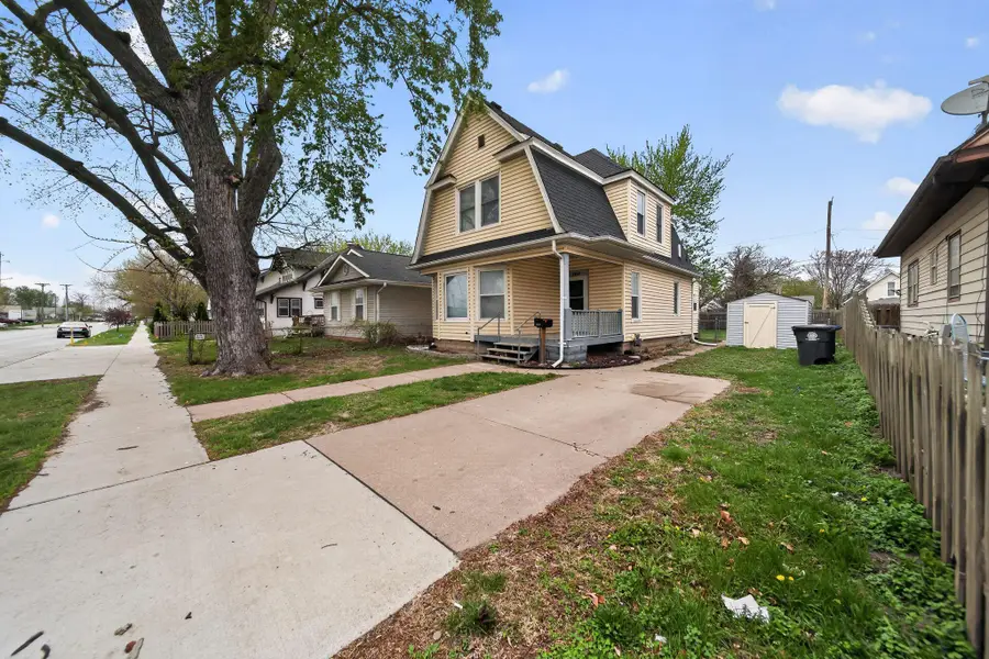 2410 Avenue A, Council Bluffs, IA 51501 - #2