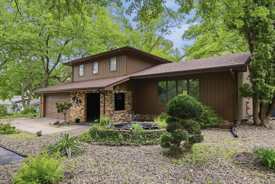 813 College Road, Council Bluffs, IA 51503 - #2