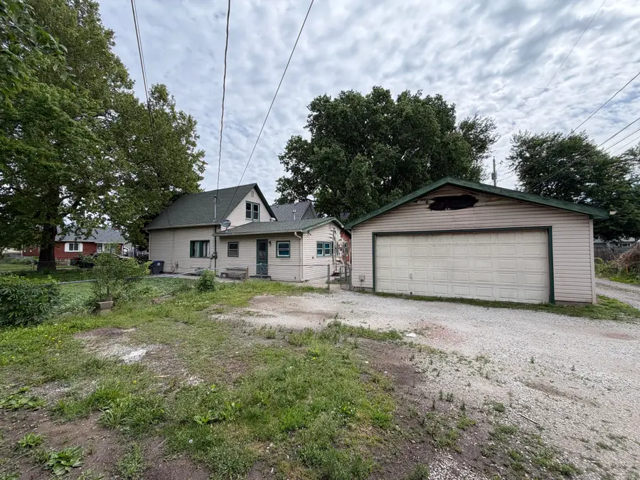 2011 Avenue D, Council Bluffs, IA 51501 - #2