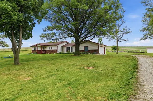 52397 350th Street, HENDERSON, IA 51541