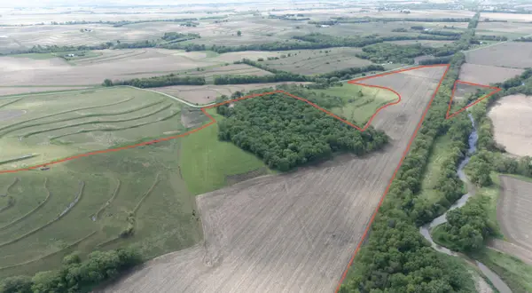 124+/- AC 305th Street, MALVERN, IA 51551