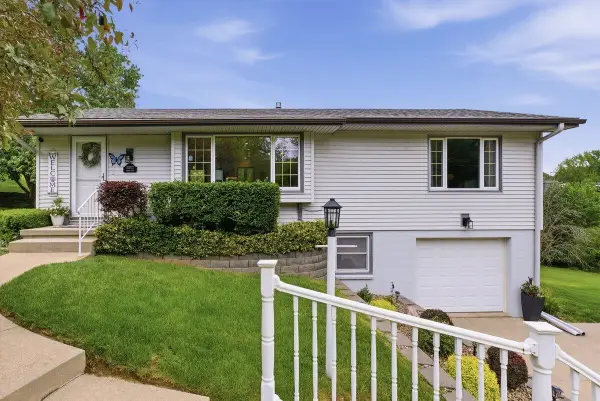 20202 Steven Lane, COUNCIL BLUFFS, IA 51503